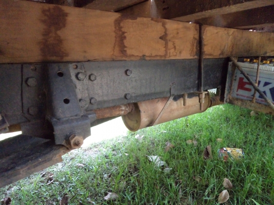 ขายรถ6ล้อหัวการ์ตูน เครื่อง85แรงม้า  ไม่มีเล่ม...