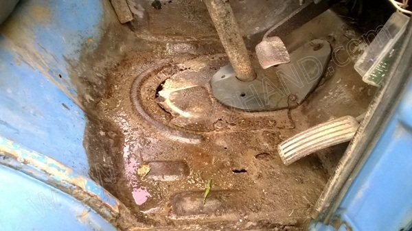 รถบรรทุกกระบะ 6 ล้อ ยี่ห้อ ISUZU ขนาด 100 แรงม้า รุ่น TLD54 รถบรรทุกกระบะ 6 ล้อ ยี่ห้อ ISUZU ขนาด 100 แรงม้า รุ่น TLD54