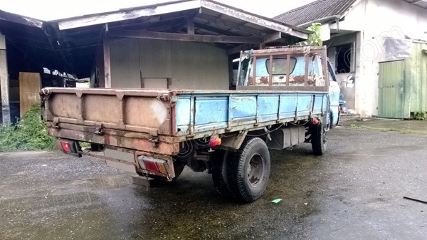 รถบรรทุกกระบะ 6 ล้อ ยี่ห้อ ISUZU ขนาด 100 แรงม้า รุ่น TLD54 รถบรรทุกกระบะ 6 ล้อ ยี่ห้อ ISUZU ขนาด 100 แรงม้า รุ่น TLD54