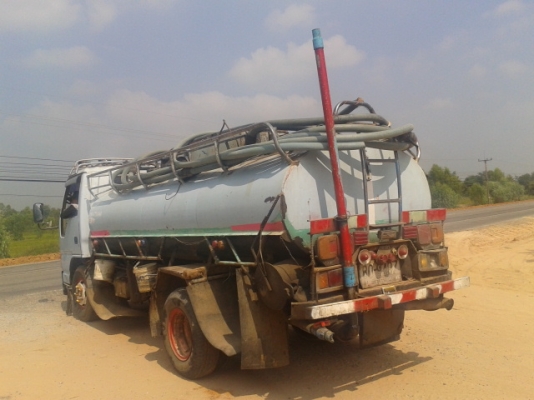 ฝากขายหกล้อISUZU110แรงNKRบรรทุกสิ่งปติกูล รถใช้งานทุกวันเจ้าของขับเองและขายเองครับ