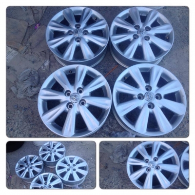 ขายล้อแม็ก NEW VIOS GT Sport & Yaris ขอบ 15 4/100 ราคา 5,300 บาทถูก ขายล้อแม็ก NEW VIOS GT Sport & Yaris ขอบ 15 4/100 ราคา 5,300 บาทถูก