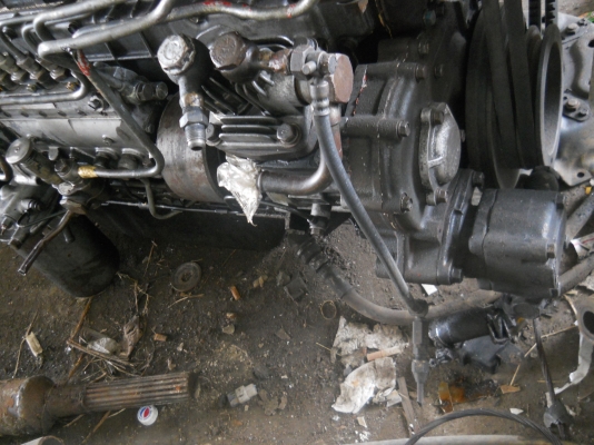 เครื่องISUZU 6BD1 พร้อมเกียร์JCM พร้อมใช้งาน