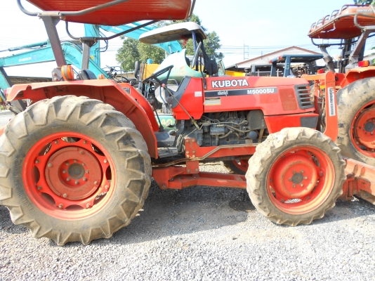 ขายรถแทรคเตอร์ KUBOTA M5000 พร้อมใช้ สวยๆ