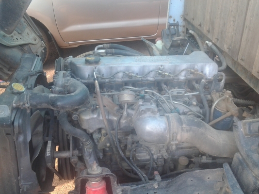 ISUZU NKR66LX เครื่อง120 ฝาขาว ห้างแท้ปี40 แอร์เย็น มาลัยเพาเวอร์ ภาษีเต็ม