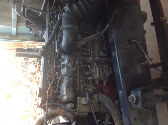 6ล้อ อิสุสุ195 นางฟ้า กะบะพื้นเรียบยาว5.40 เมตร เครื่องดีคัทซีสวย  195แรง ติดต่อ 0861237456 คุณไก่