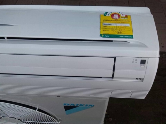 **** ขายแอร์ DAIKIN 18000 BTU สภาพสวย ****