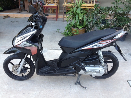 ขาย คลิ๊ก110i ปี52 หัวฉีด ล้อแม็ก เครื่องเดิมดี สภาพพร้อมใช้งาน