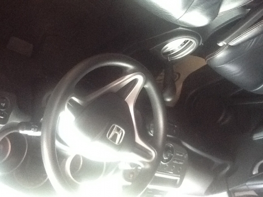 ขาย Honda jazz 1.5 I-vtec ขาย Honda jazz 1.5 I-vtec