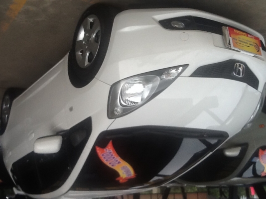 ขาย Honda jazz 1.5 I-vtec ขาย Honda jazz 1.5 I-vtec