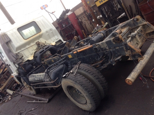 รถดั้มนอก Hino FC รุ่นใหม่ หน้ากากคาดดำ เครื่อง5สูบ 160แรง เบรคจิฟฟี่ รถดั้มนอก Hino FC รุ่นใหม่ หน้ากากคาดดำ เครื่อง5สูบ 160แรง เบรคจิฟฟี่