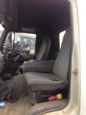 รถดั้มนอก Hino FC รุ่นใหม่ หน้ากากคาดดำ เครื่อง5สูบ 160แรง เบรคจิฟฟี่ รถดั้มนอก Hino FC รุ่นใหม่ หน้ากากคาดดำ เครื่อง5สูบ 160แรง เบรคจิฟฟี่