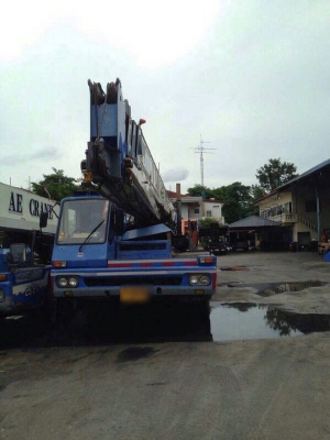 รถเครน คาร์โต้ 35 ตัน.  สนใจติดต่อ 081 - 6079515