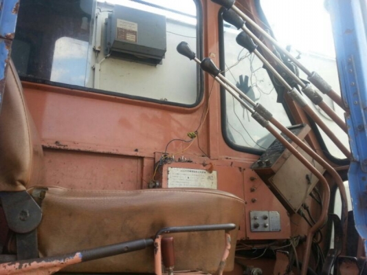 รถเครน คาร์โต้ 35 ตัน.  สนใจติดต่อ 081 - 6079515