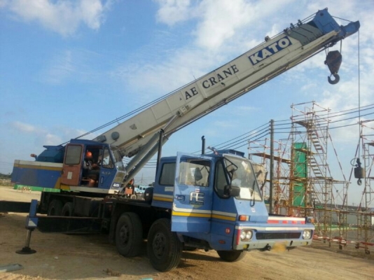 รถเครน คาร์โต้ 35 ตัน.  สนใจติดต่อ 081 - 6079515