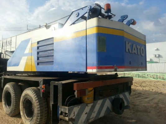 รถเครน คาร์โต้ 35 ตัน.  สนใจติดต่อ 081 - 6079515