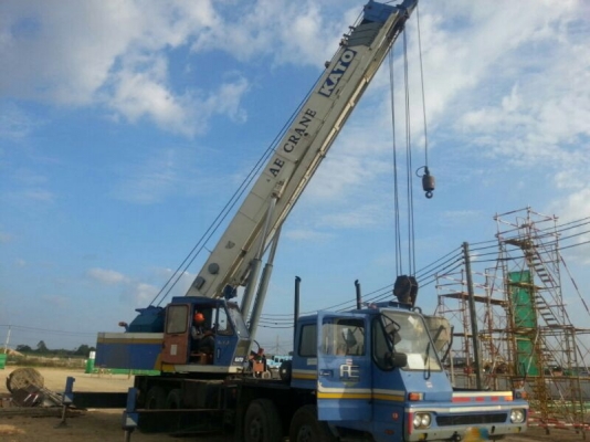 รถเครน คาร์โต้ 35 ตัน.  สนใจติดต่อ 081 - 6079515