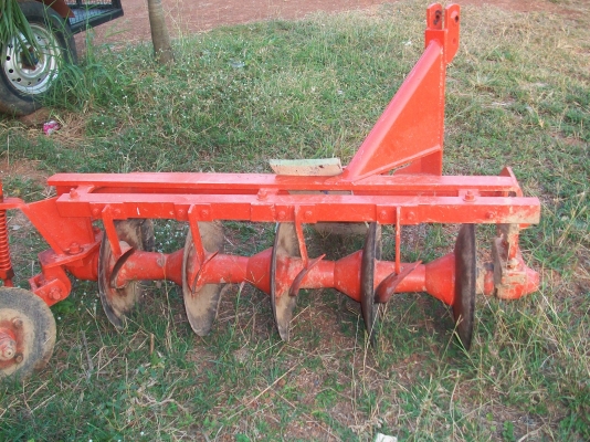 ขายรถไถเล็ก l2000 ขายรถไถเล็ก l2000