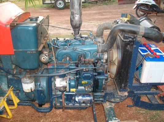 ขายรถไถเล็ก l2000 ขายรถไถเล็ก l2000