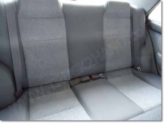 รถเก๋ง ยี่ห้อ TOYOTA รุ่น โซลูน่า