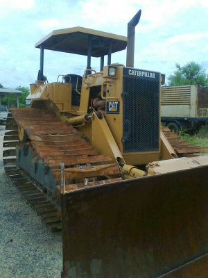 Catterpillar D5H สภาพพร้อมใช้ โทร 0817410515