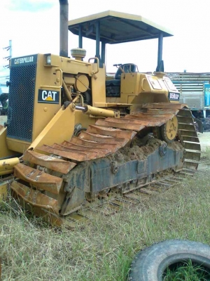 Catterpillar D5H สภาพพร้อมใช้ โทร 0817410515