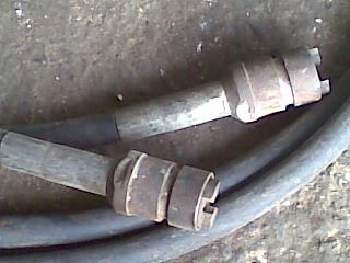 สายจี้ปูนใหญ่ 2 อัน สายจี้ปูนใหญ่ 2 อัน