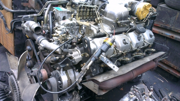 เครื่องยนต์ RE8  ข้อเหวี่ยงใหญ่  295แรงม้า สภาพดีมาก