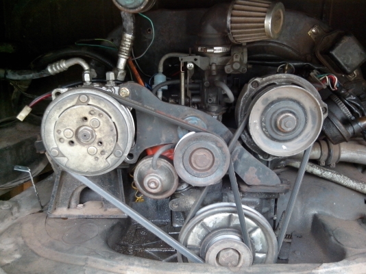 โฟล์คตู้ หน้าแตงโม ปี 73 โฟล์คตู้ หน้าแตงโม ปี 73