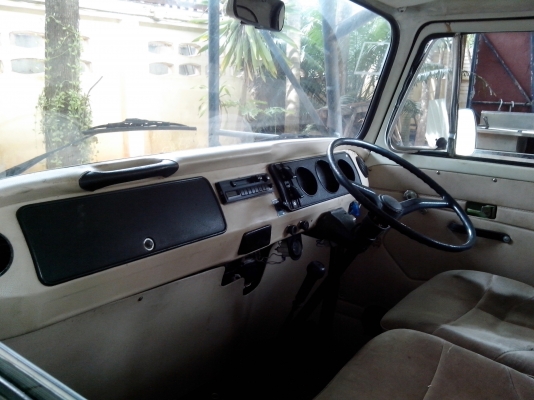 โฟล์คตู้ หน้าแตงโม ปี 73 โฟล์คตู้ หน้าแตงโม ปี 73