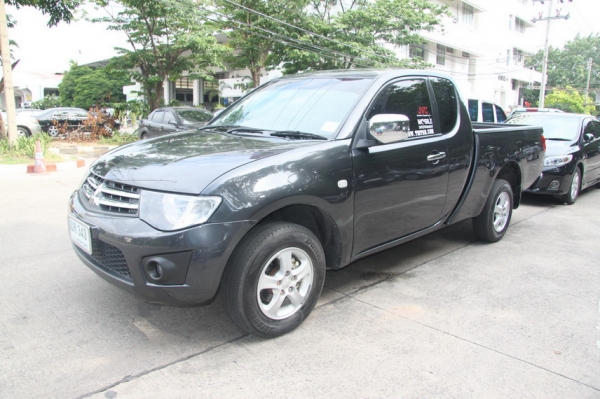 ปี 2012 Mitsubishi Triton ติดแก๊ส CNG จากโรงงาน ปี 2012 Mitsubishi Triton ติดแก๊ส CNG จากโรงงาน