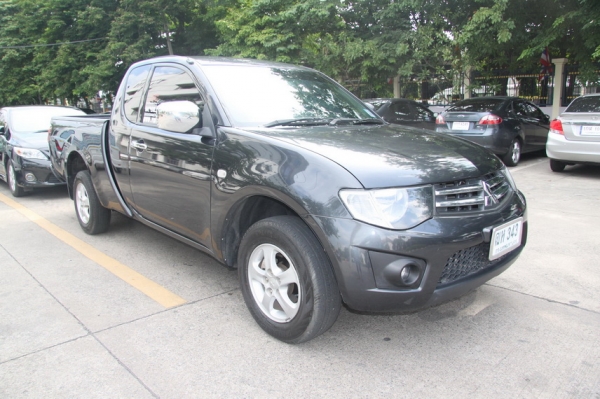 ปี 2012 Mitsubishi Triton ติดแก๊ส CNG จากโรงงาน ปี 2012 Mitsubishi Triton ติดแก๊ส CNG จากโรงงาน
