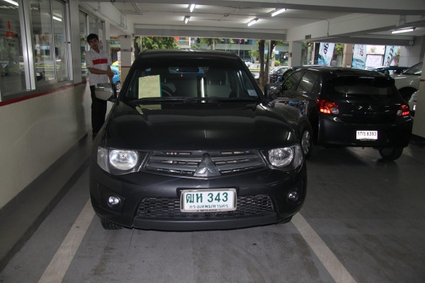 ปี 2012 Mitsubishi Triton ติดแก๊ส CNG จากโรงงาน ปี 2012 Mitsubishi Triton ติดแก๊ส CNG จากโรงงาน