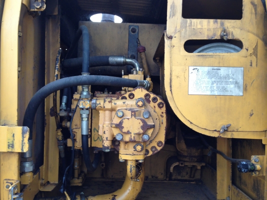 ขายKOMATSU PC200-5 (เก่าเก็บ) เก่านอก คอนโทรลสั้น ซีเรียลสูง ตัวเดินจีบ สภาพเก่านอก ติดต่อโดยตรง 081-4283210 ขายKOMATSU PC200-5 (เก่าเก็บ) เก่านอก คอนโทรลสั้น ซีเรียลสูง ตัวเดินจีบ สภาพเก่านอก ติดต่อโดยตรง 081-4283210