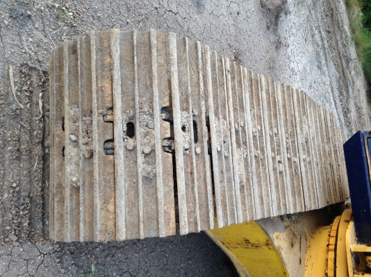 ขายKOMATSU PC200-5 (เก่าเก็บ) เก่านอก คอนโทรลสั้น ซีเรียลสูง ตัวเดินจีบ สภาพเก่านอก ติดต่อโดยตรง 081-4283210 ขายKOMATSU PC200-5 (เก่าเก็บ) เก่านอก คอนโทรลสั้น ซีเรียลสูง ตัวเดินจีบ สภาพเก่านอก ติดต่อโดยตรง 081-4283210