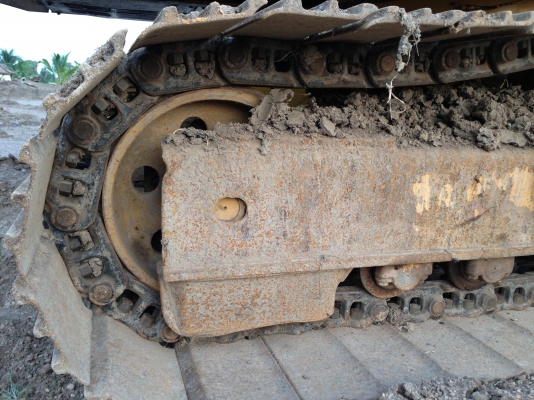 ขายKOMATSU PC200-5 (เก่าเก็บ) เก่านอก คอนโทรลสั้น ซีเรียลสูง ตัวเดินจีบ สภาพเก่านอก ติดต่อโดยตรง 081-4283210 ขายKOMATSU PC200-5 (เก่าเก็บ) เก่านอก คอนโทรลสั้น ซีเรียลสูง ตัวเดินจีบ สภาพเก่านอก ติดต่อโดยตรง 081-4283210