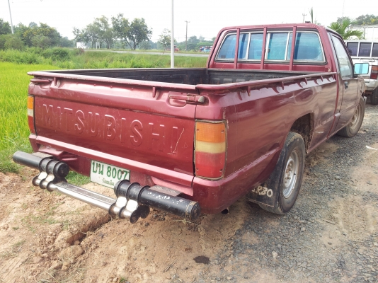 ขาย L200 ปี  33 เดิมๆ  ถูกๆๆ ครับ