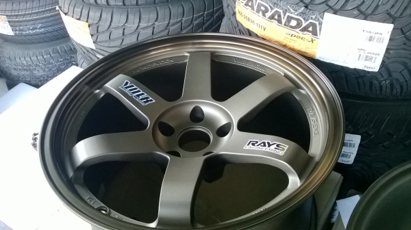 ขายล้อ TE37 CE28 เหมือนแท้ขอบ18ชุดละ19300