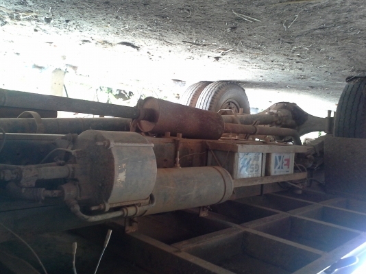 6 ล้อเทนเลอร์รถเกี่ยวข้าว พร้อมใช้งานได้เลย ราคา 440000 พร้อมโอน ต้องการนำไปวางมัดจำรถเกี่ยวคันใหม่ครับ