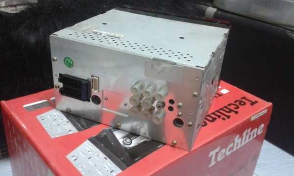 ขายจอ 2 ดินดูหนังฟังเพลงใส่รถราคาถูกครับ