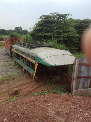 ขายหลังรถเมล์ ถอดลงจาก ISUZU NPR 115 ยาว 5 เมตร 20,000 ขายหลังรถเมล์ ถอดลงจาก ISUZU NPR 115 ยาว 5 เมตร 20,000