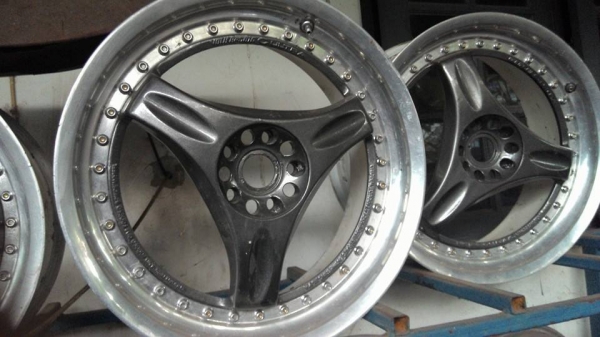 แม็ก 18" 3 ก้านแท้ๆ Japan