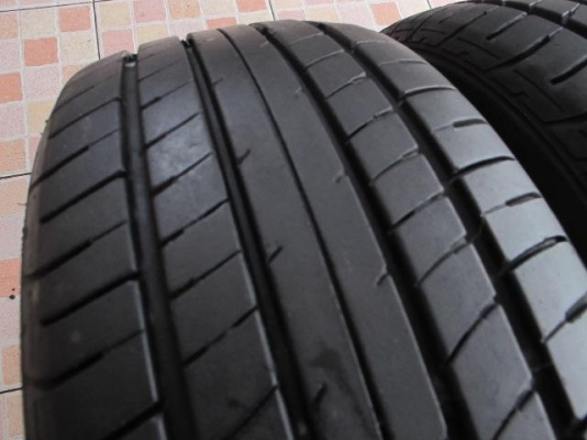 ขายยาง DUNLOP SP230----185-55-15----ปี11 ดอกแน่นๆ (1ชุด)