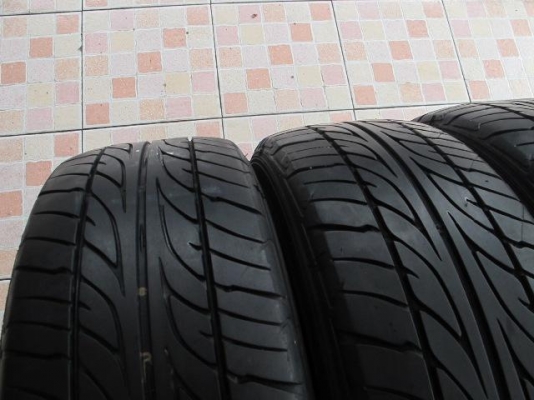 ขายยาง DUNLOP LM703----205-55-16----ปี12 (1ชุด)