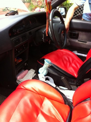 Toyota corona 1.5 หัวฉีด 0836210145 หม่อน ขายด่วน