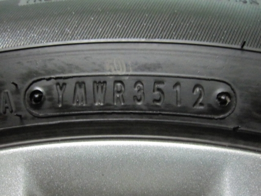 ขายล้อแม็ก Toyota Vios ลาย 12 ก้านสีรมดำพร้อมยางปี 12 ขอบ 15