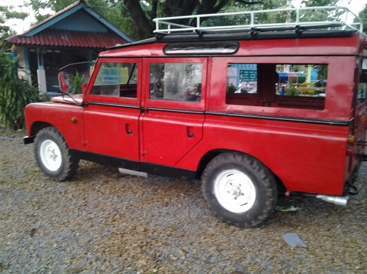 ขาย landrover s2 5 ประตู  ถูกกว่านี้ไม่มีอีกแล้วคับ ด่วนๆๆ