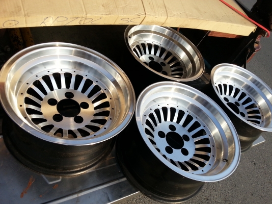 ขายล้อแม๊ก ลึกๆ