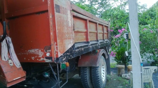 HINO FF3H    ติดต่อปารวี  โทร 0839686255