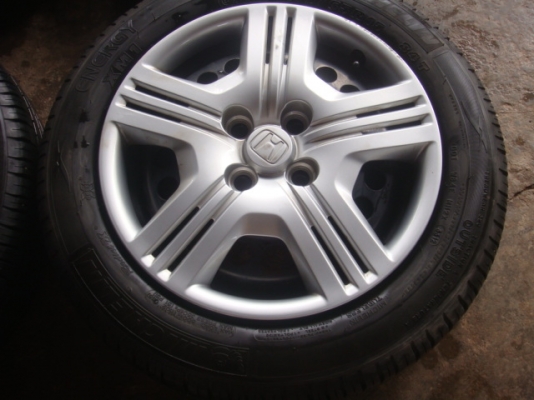 ขายกะทะ + ยาง ปี 3312 ที่ 4000 บาท ขายกะทะ + ยาง ปี 3312 ที่ 4000 บาท