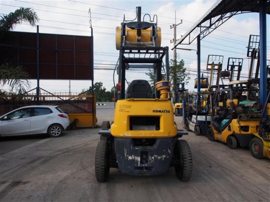 ** LOT 23/10/2556 ** KOMATSU SD23-6 เครื่องยนต์ดีเซล S6D102 ยกสูง 4 เมตร เกียร์ออโต้ สนใจติดต่อ 083-062-0223 ** LOT 23/10/2556 ** KOMATSU SD23-6 เครื่องยนต์ดีเซล S6D102 ยกสูง 4 เมตร เกียร์ออโต้ สนใจติดต่อ 083-062-0223